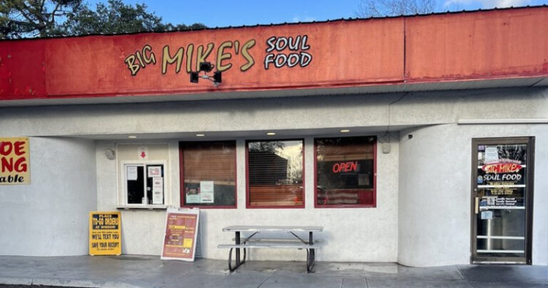 Big Mike's Soul Food restaurant storefront